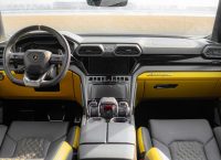 Lamborghini Urus S - yellow_page-0003